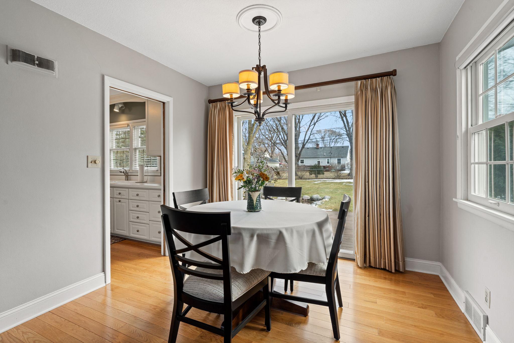 1829 Edgewood Avenue S