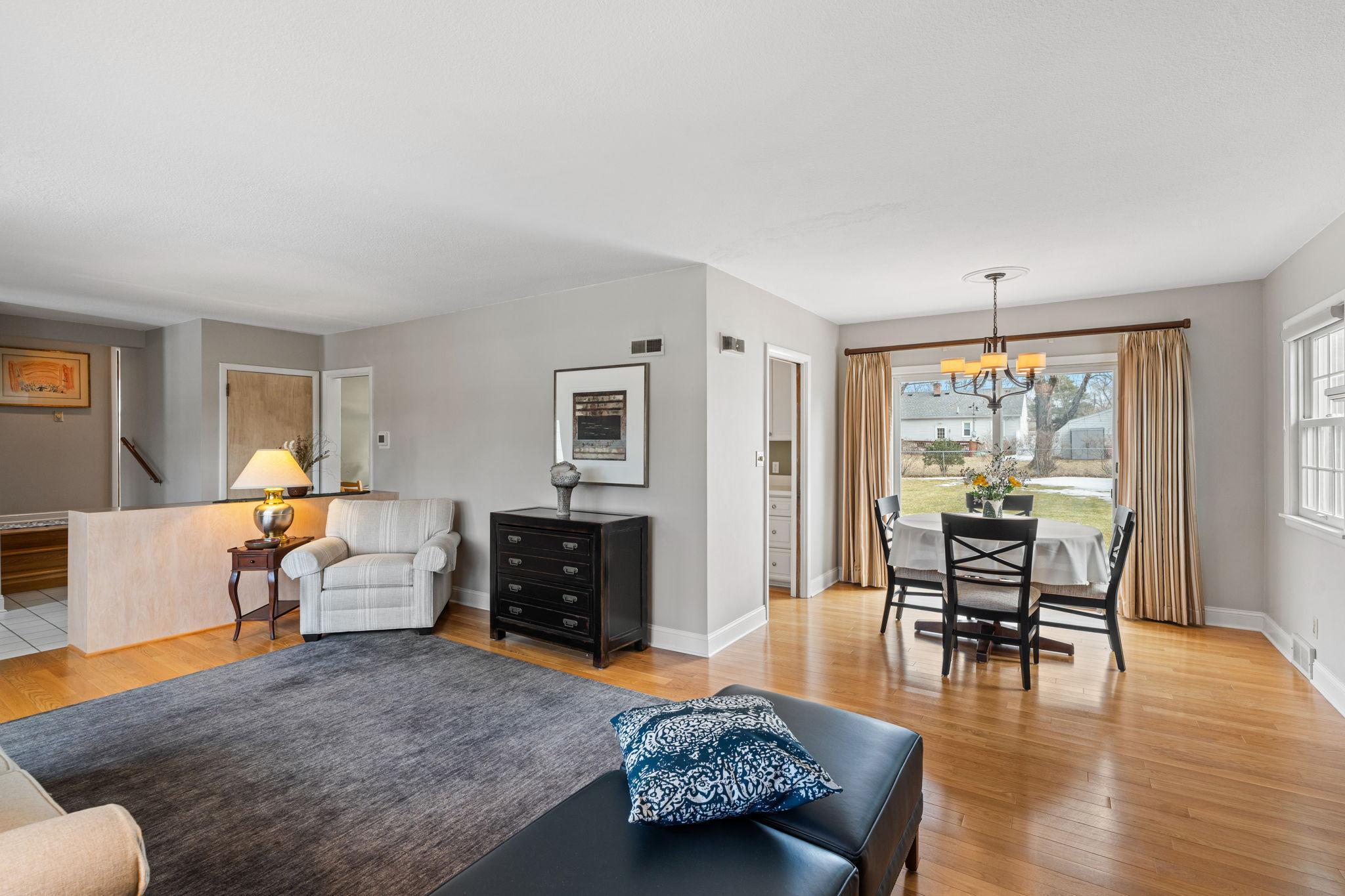 1829 Edgewood Avenue S