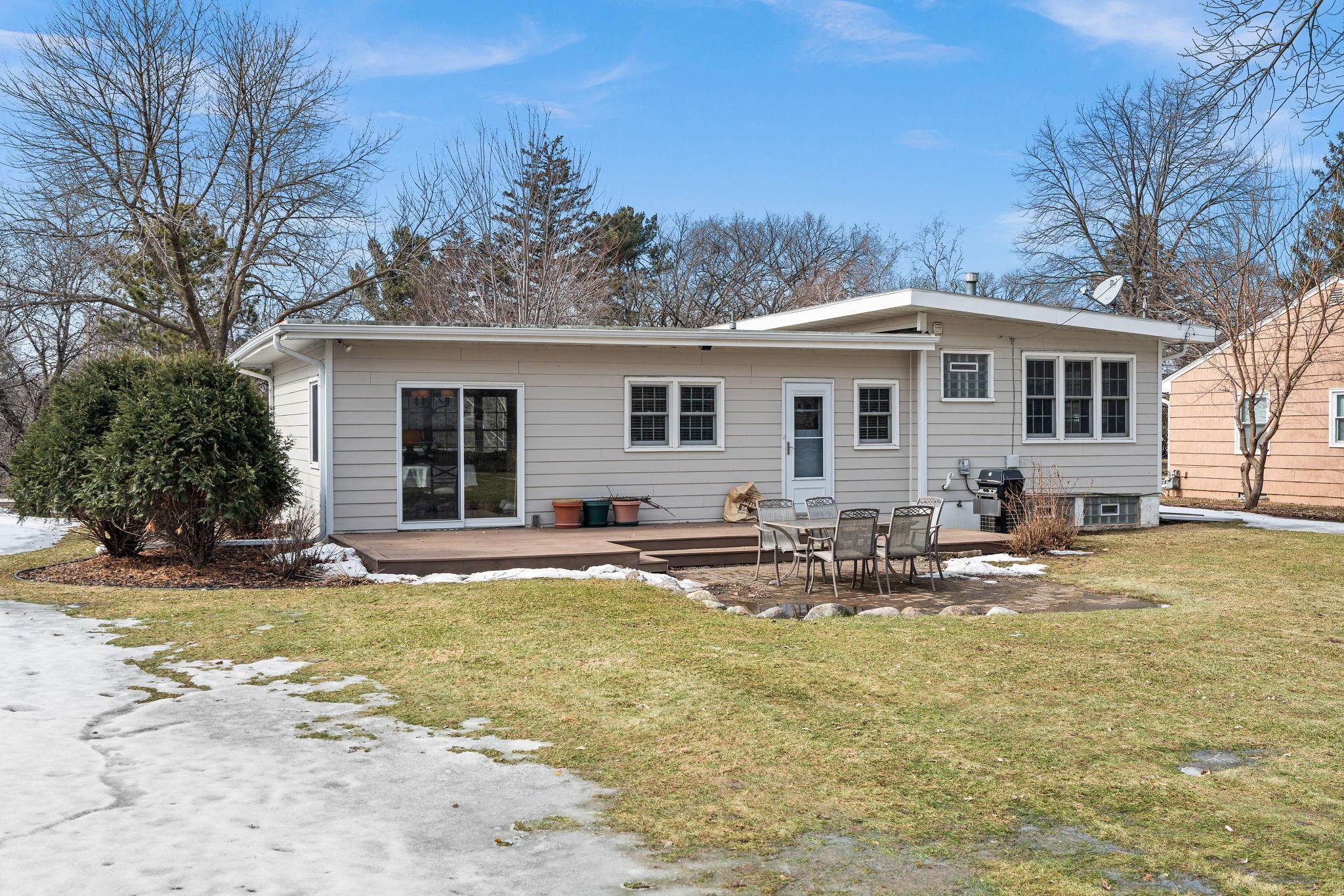 1829 Edgewood Avenue S