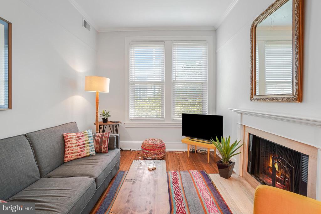 520 E STREET NE 105