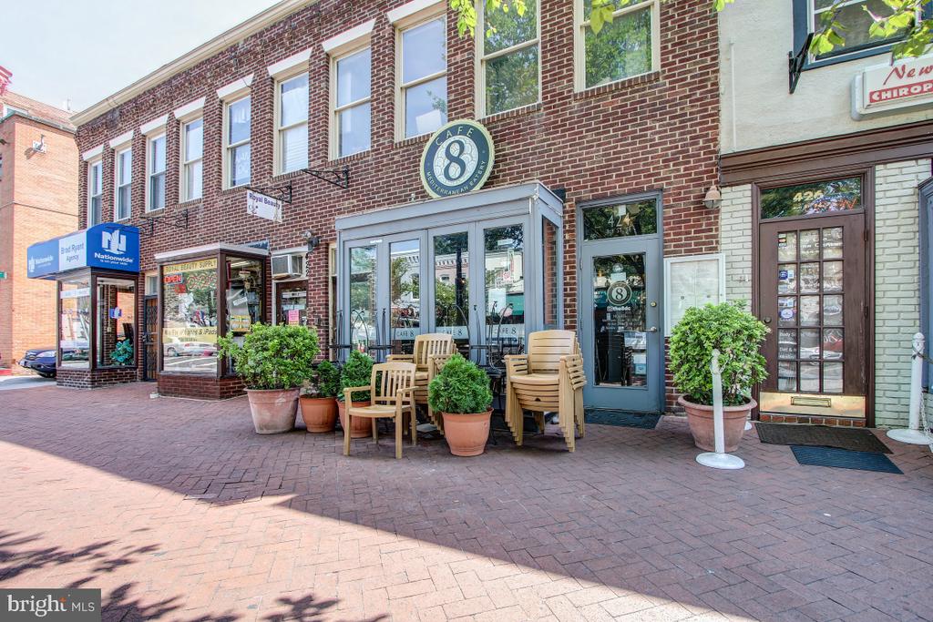 520 E STREET NE 105