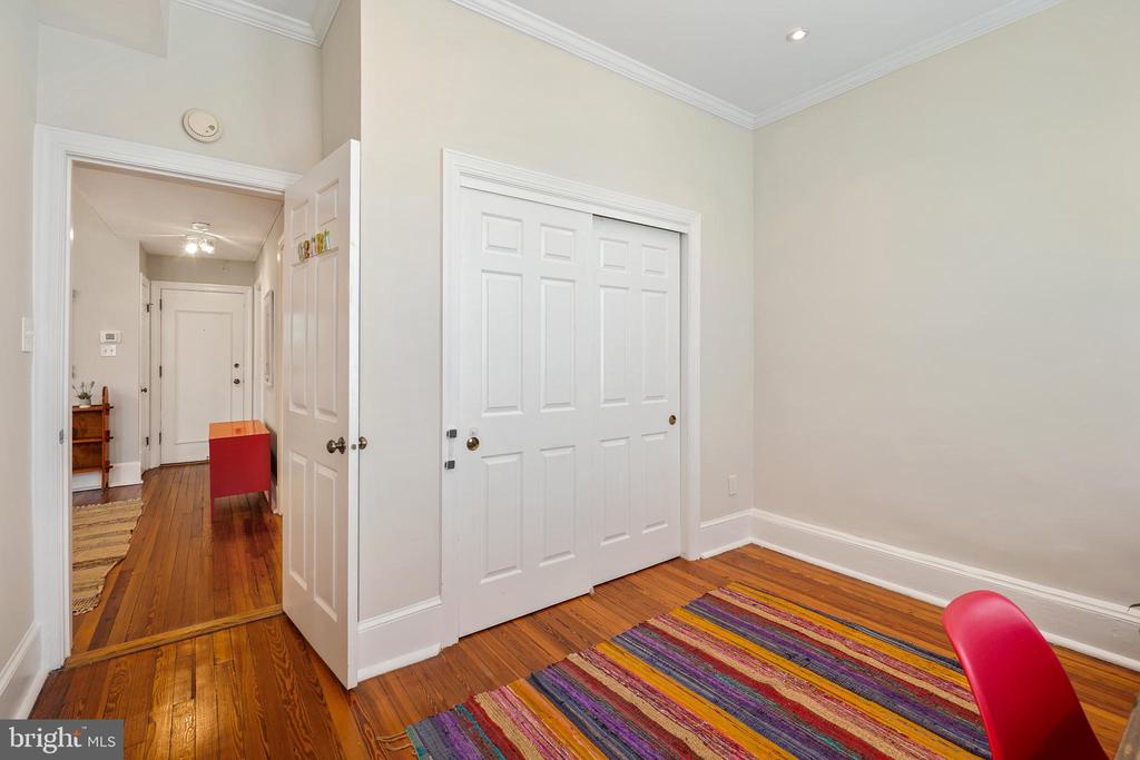 520 E STREET NE 105