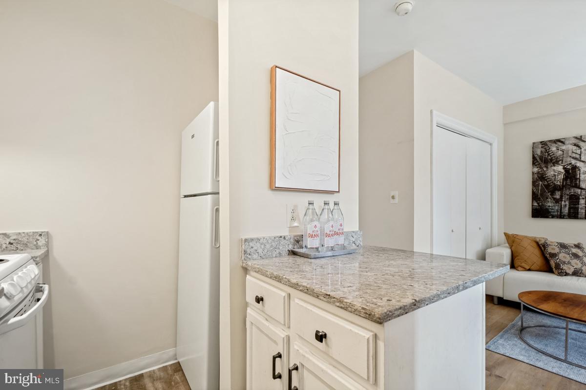 1954 COLUMBIA ROAD NW 308