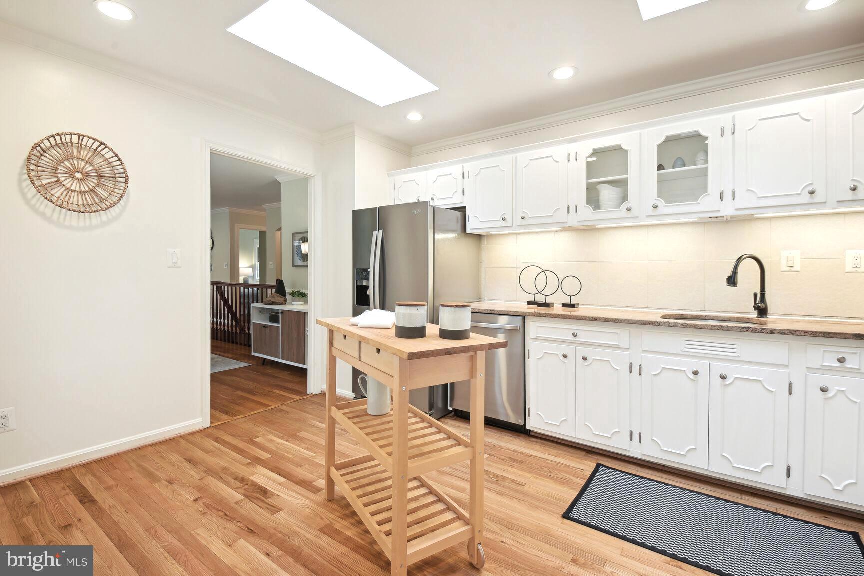 11504 STONEWOOD LANE