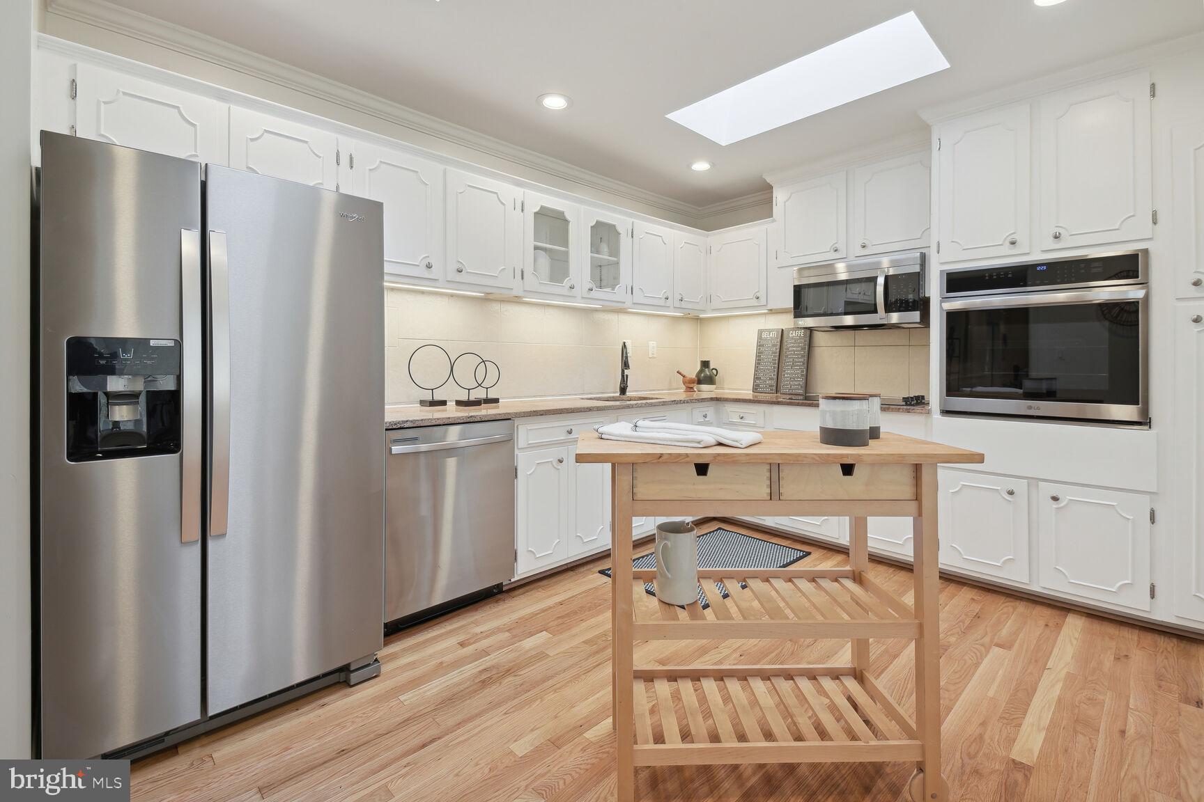 11504 STONEWOOD LANE