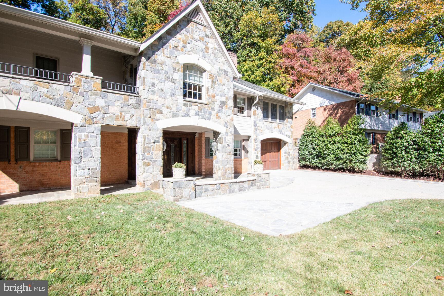 11504 STONEWOOD LANE