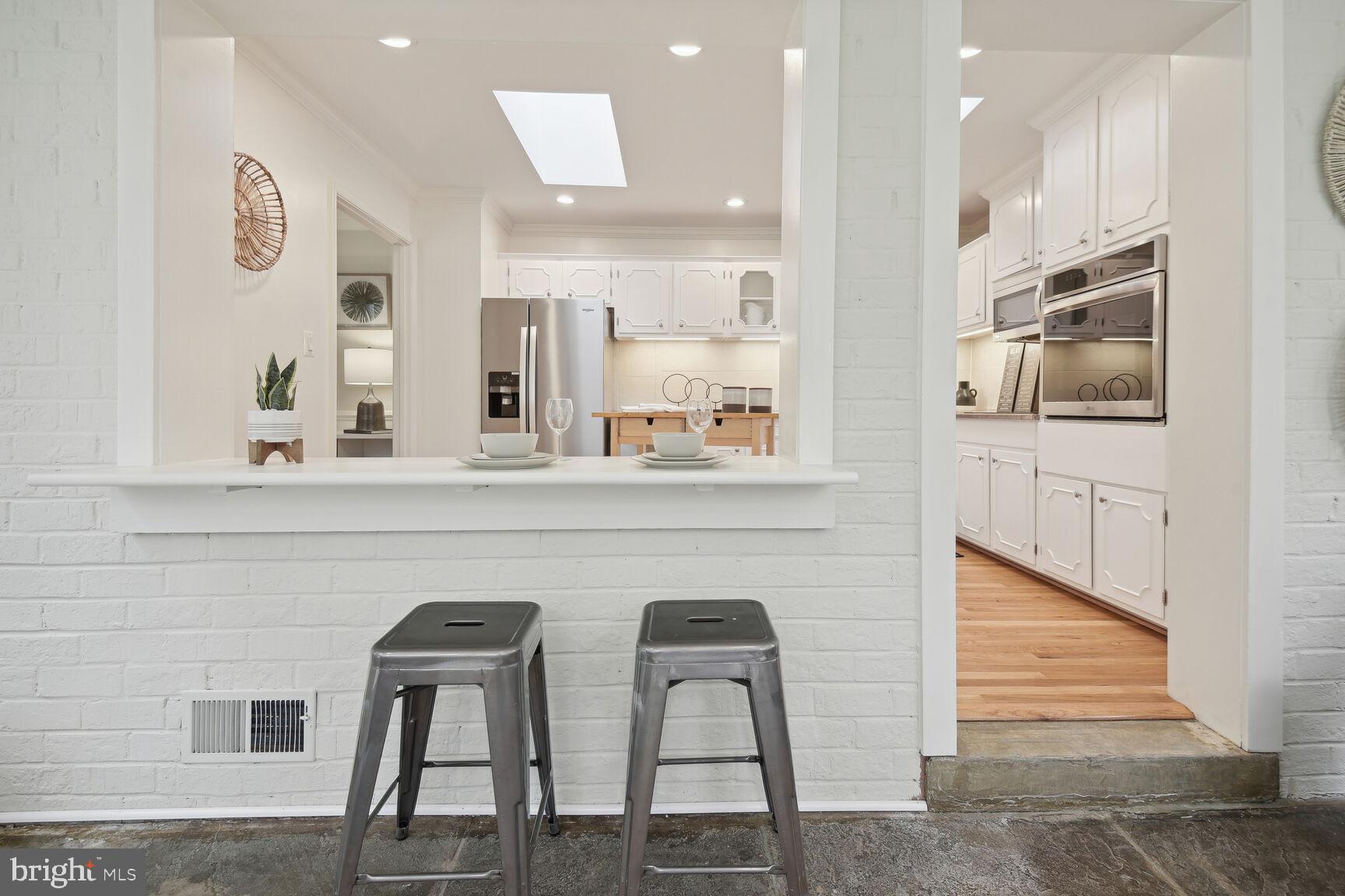 11504 STONEWOOD LANE