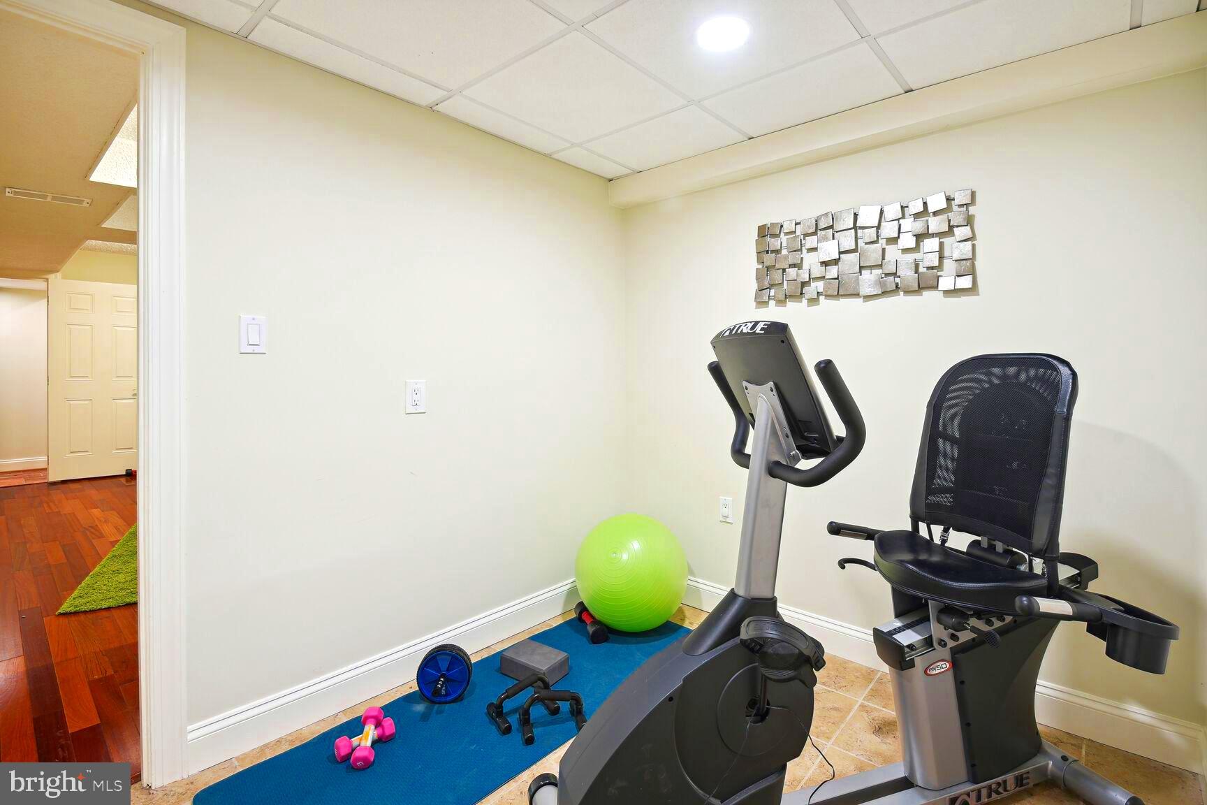 11504 STONEWOOD LANE