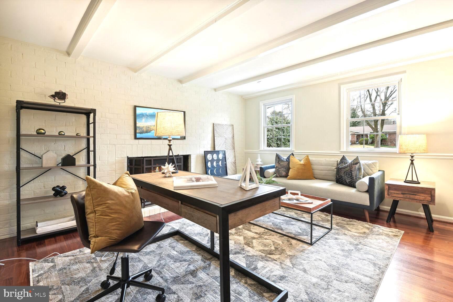 11504 STONEWOOD LANE