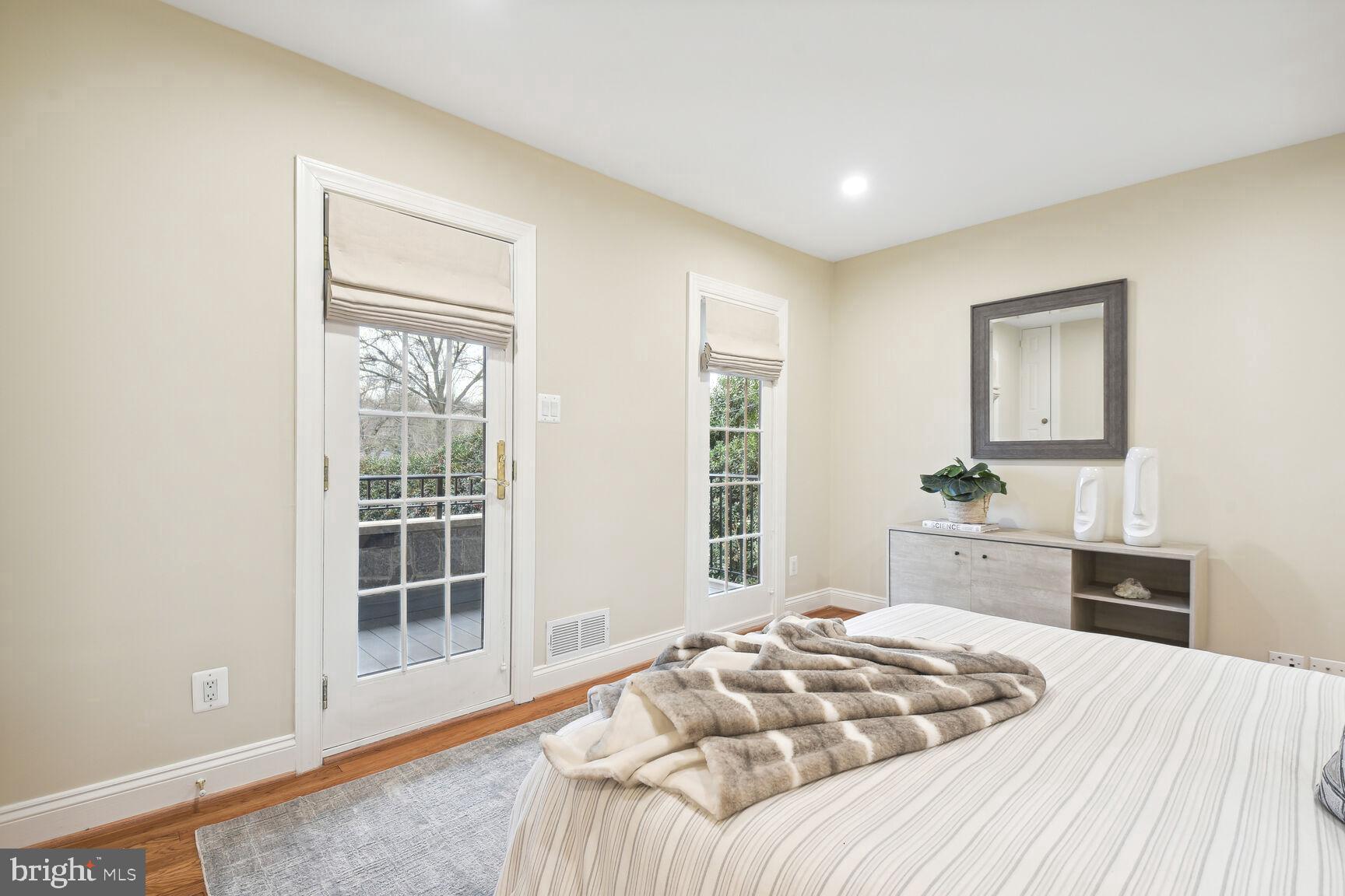 11504 STONEWOOD LANE