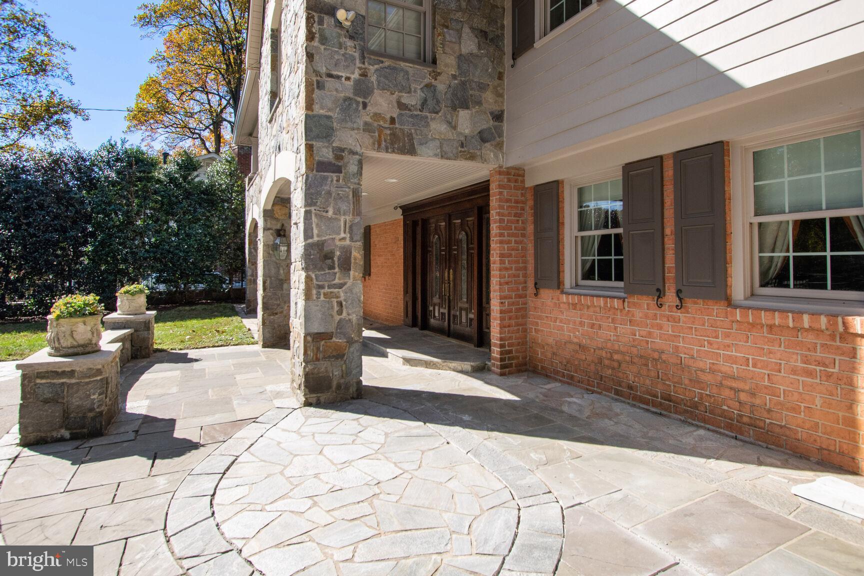 11504 STONEWOOD LANE