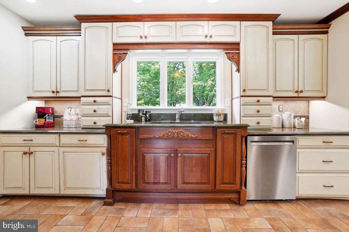 12210 GLEN MILL ROAD