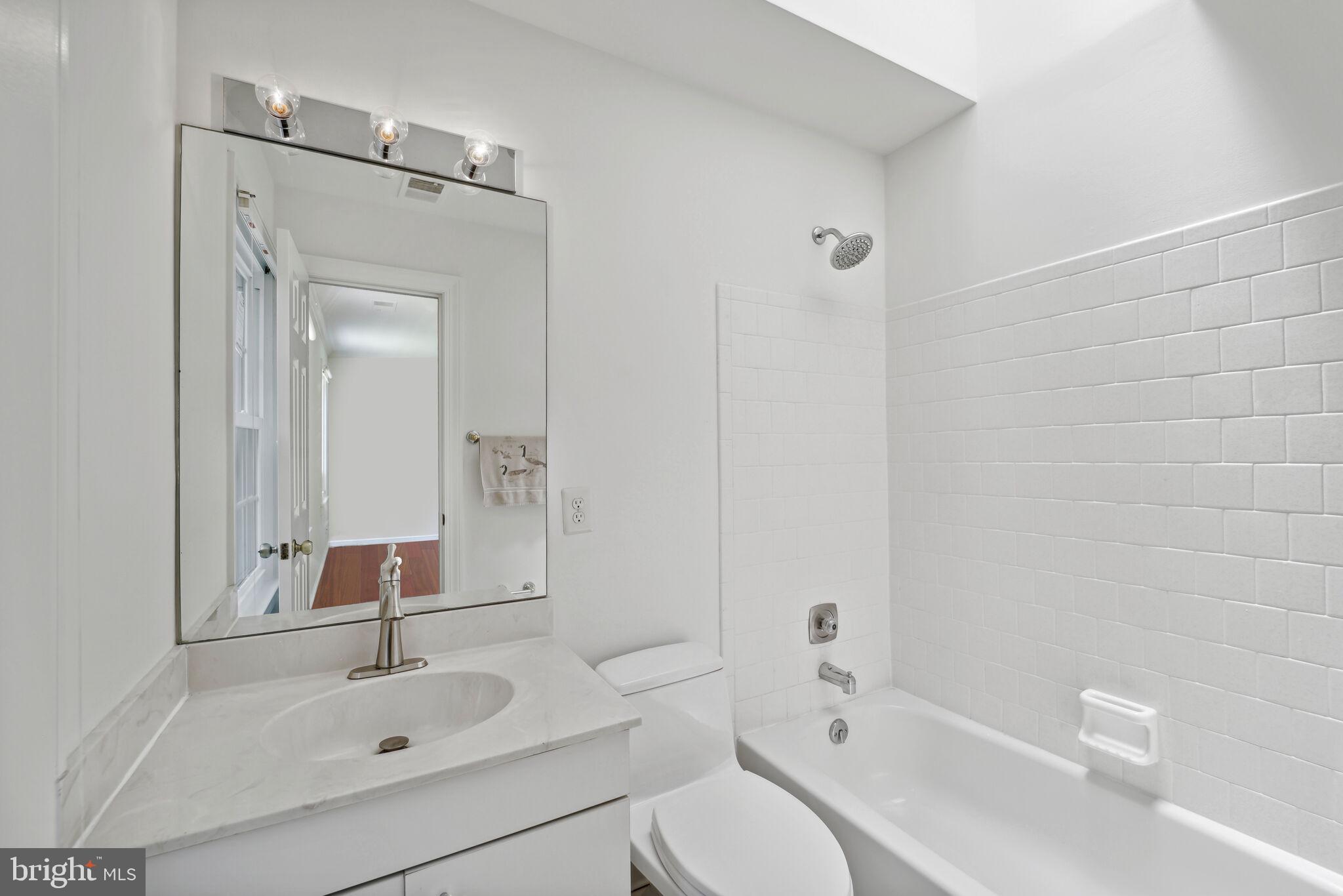 12401 RIVERS EDGE DRIVE