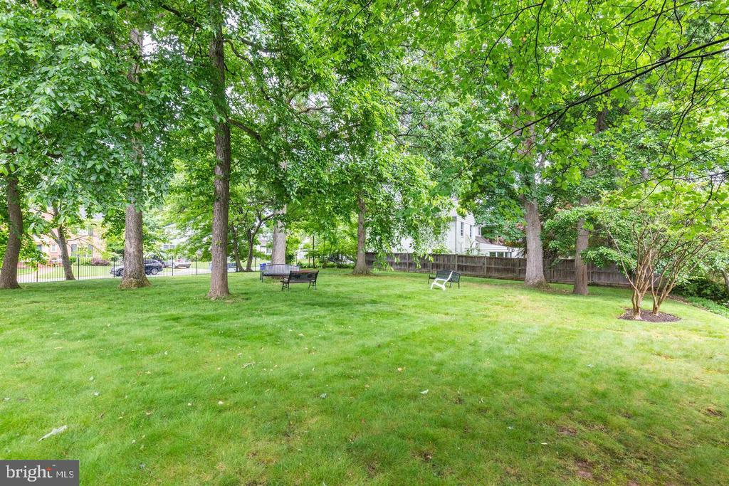 5301 WESTBARD CIRCLE 244