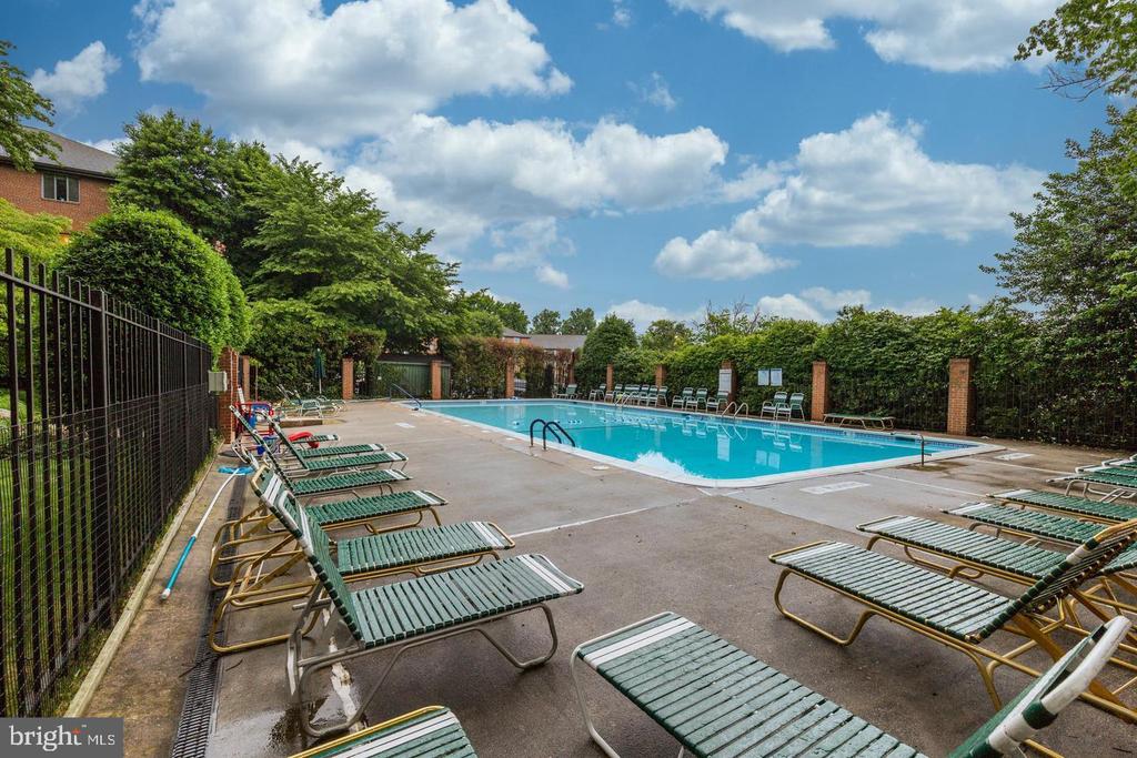 5301 WESTBARD CIRCLE 244