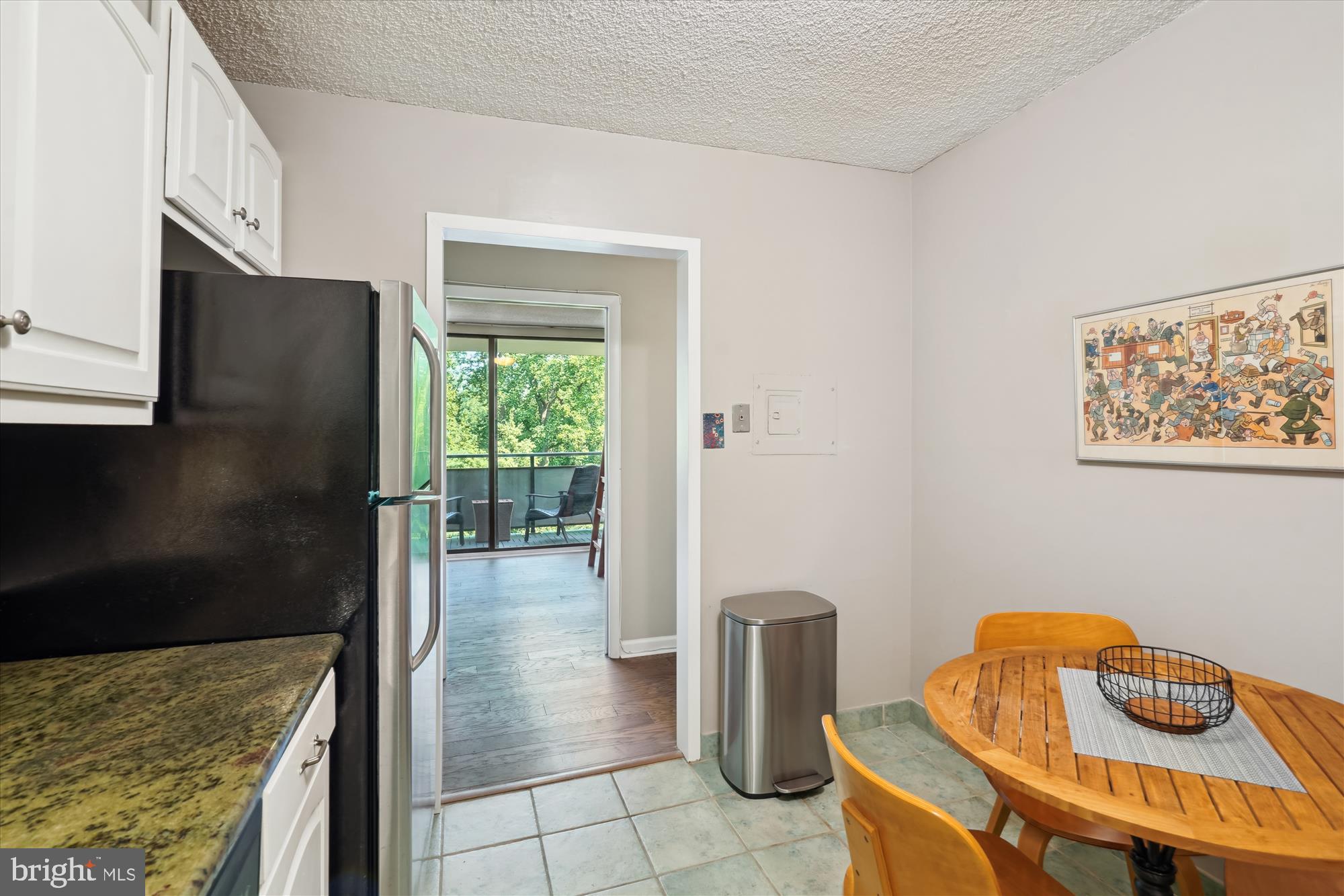 5225 POOKS HILL ROAD 609S