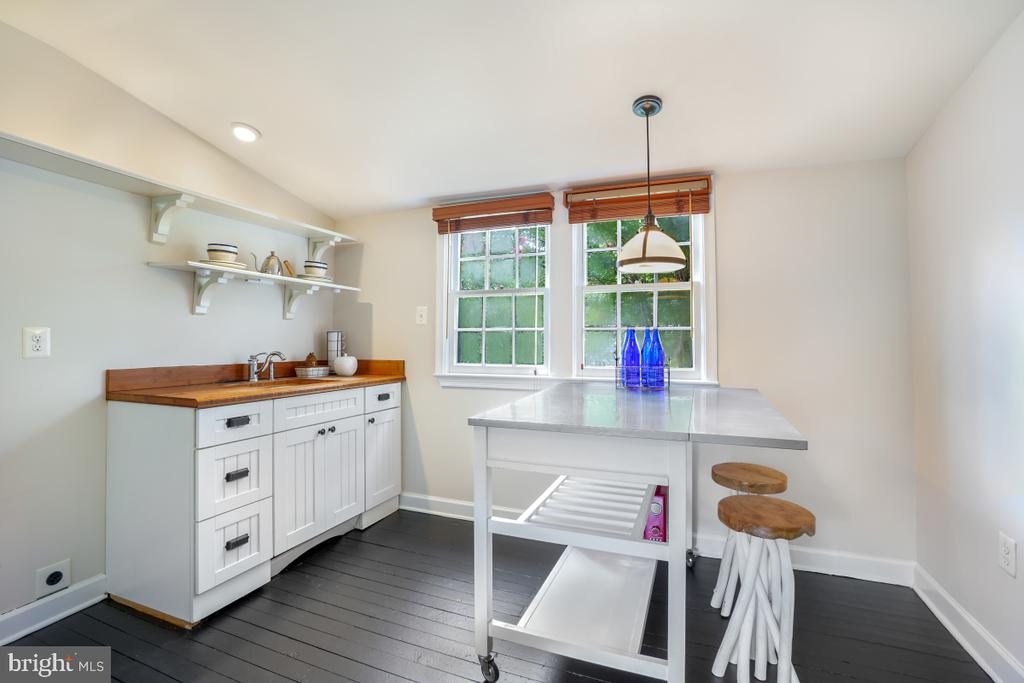 4117 MONTPELIER ROAD