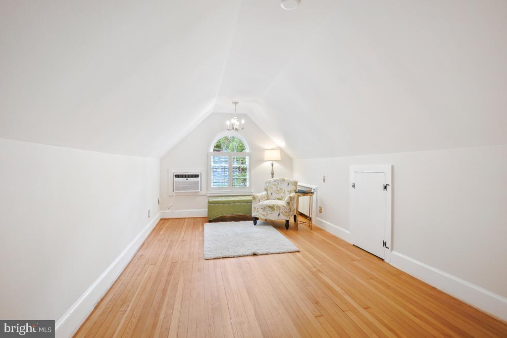 4117 MONTPELIER ROAD