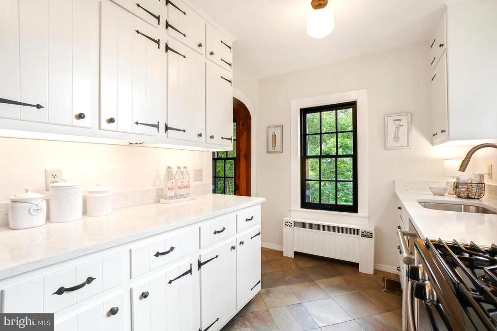 4117 MONTPELIER ROAD