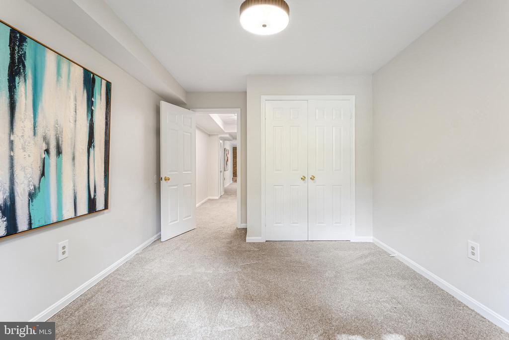 1626 MAYDALE DRIVE