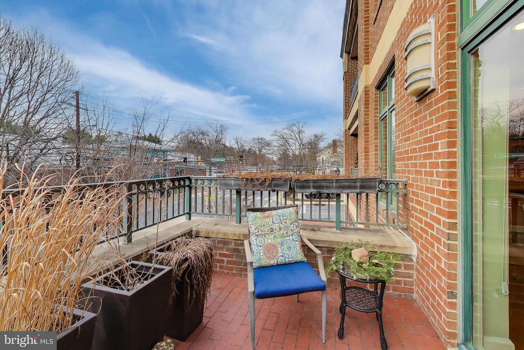 7405 ARLINGTON ROAD 202