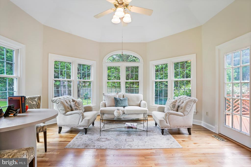 7009 CASHELL MANOR COURT