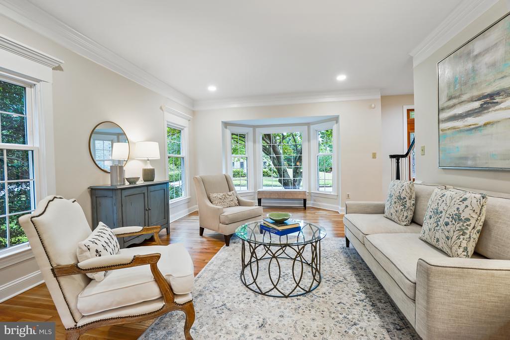 7009 CASHELL MANOR COURT