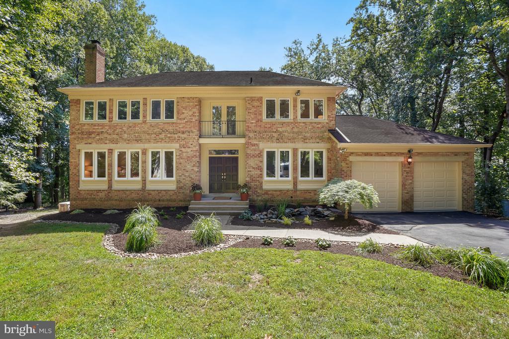 6700 BONAVENTURE COURT