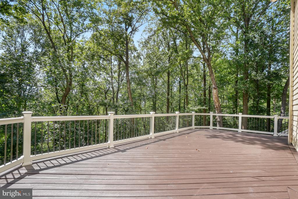 6700 BONAVENTURE COURT