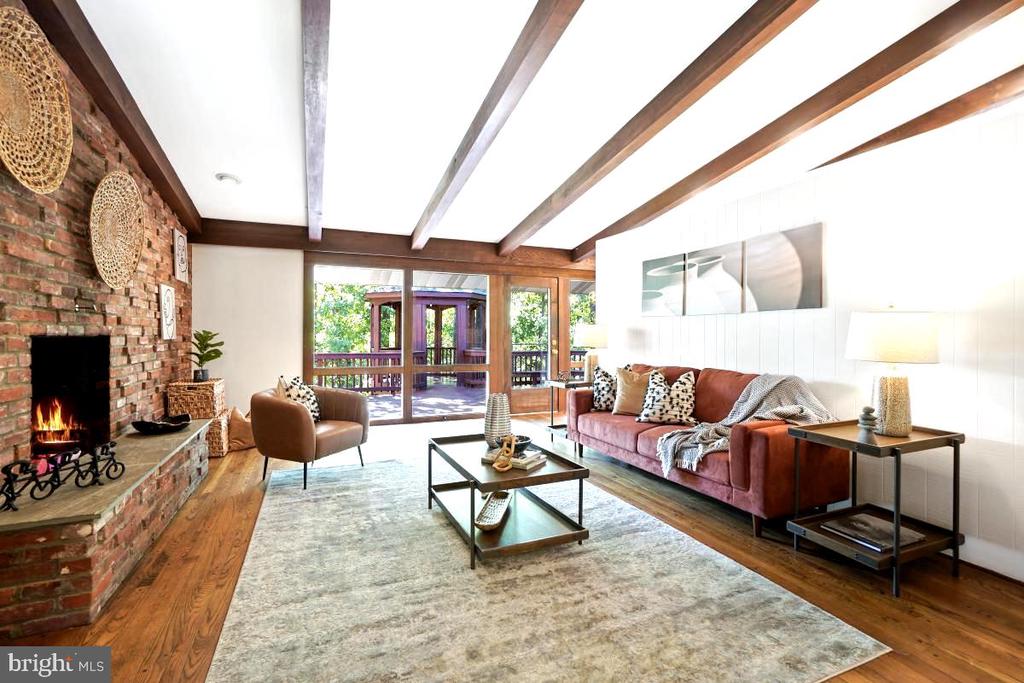 6417 FOREST ROAD