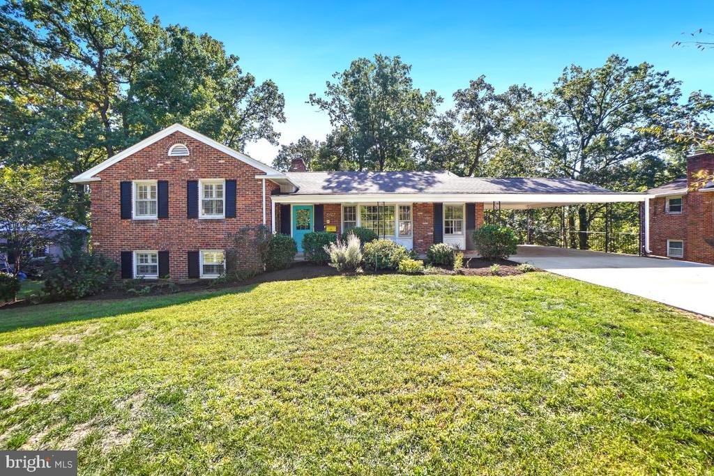 6417 FOREST ROAD