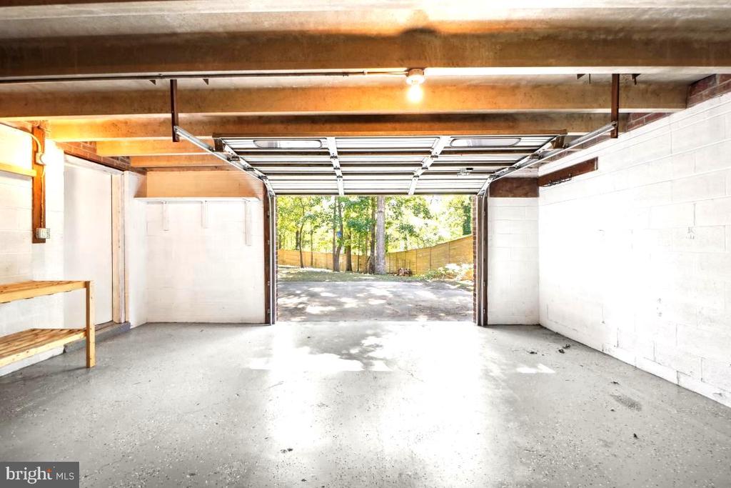 6417 FOREST ROAD