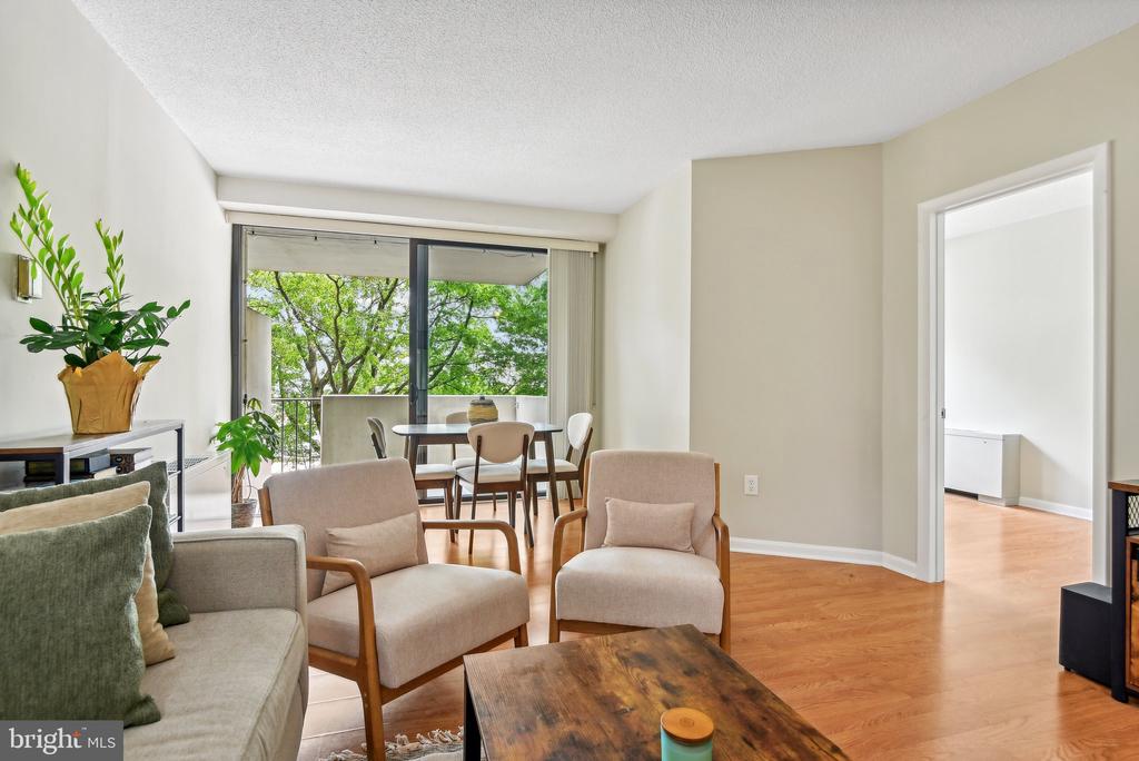 4141 N HENDERSON ROAD 221