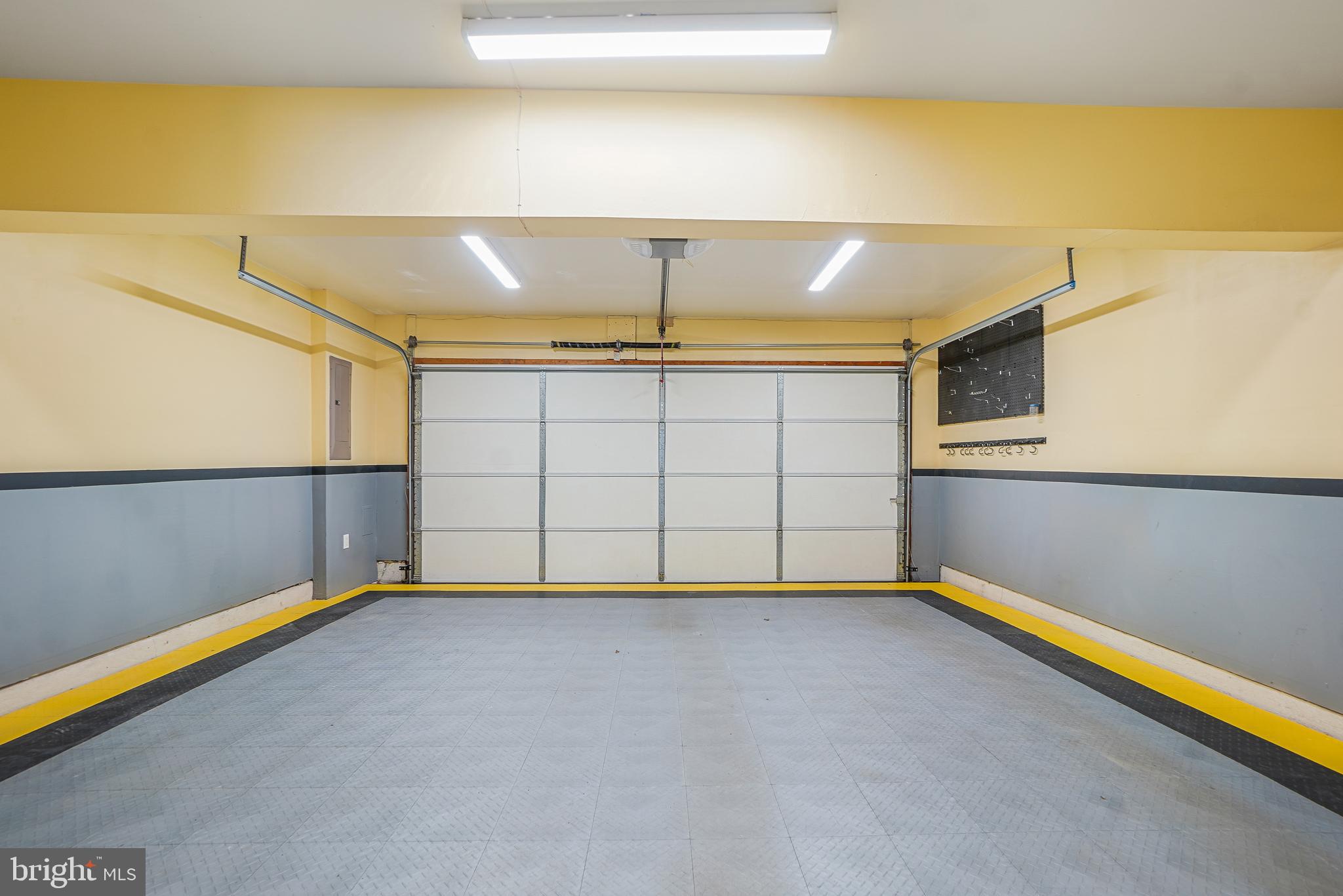 3815 EISENHOWER AVENUE