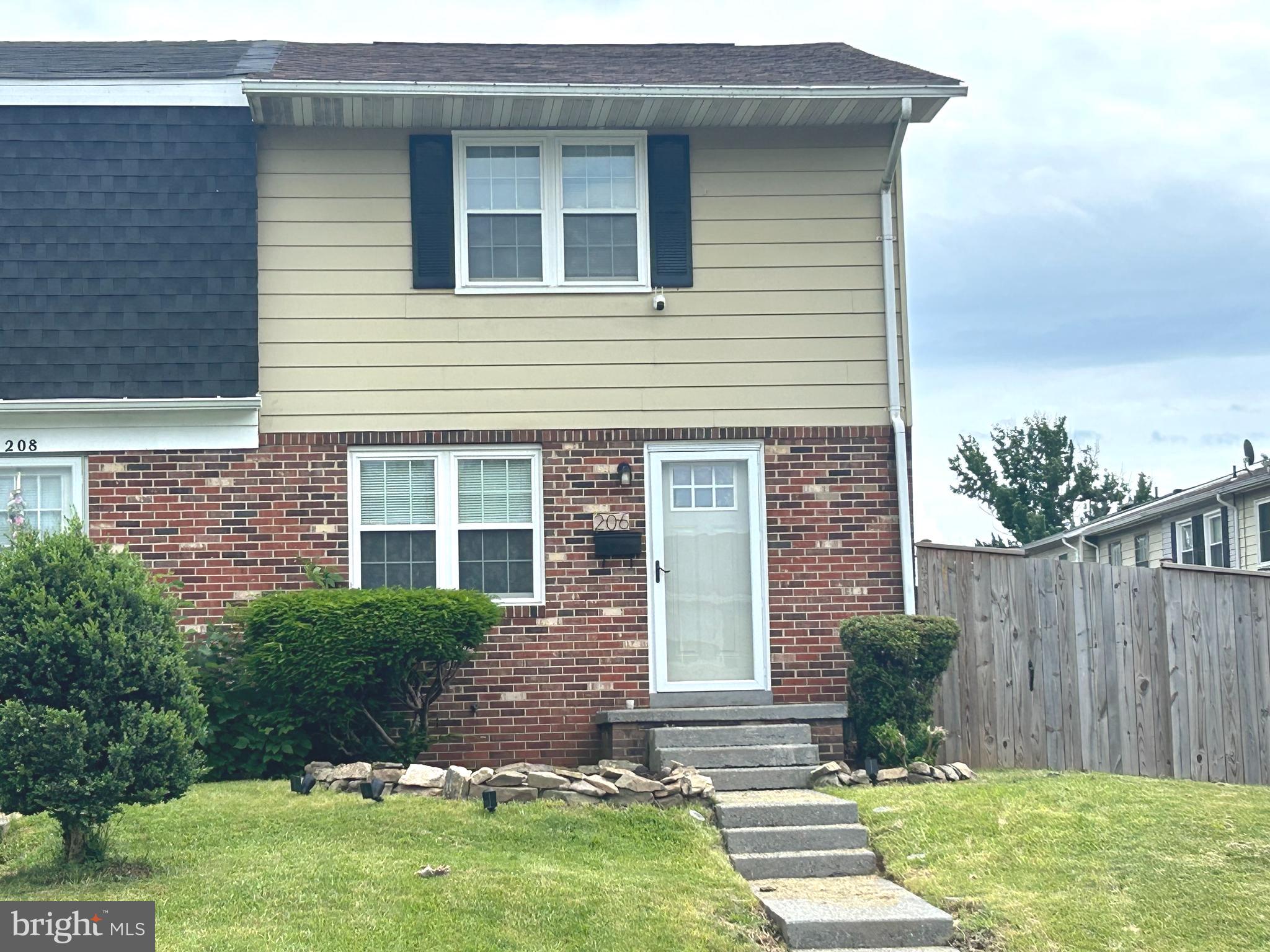 206 PAGE STREET