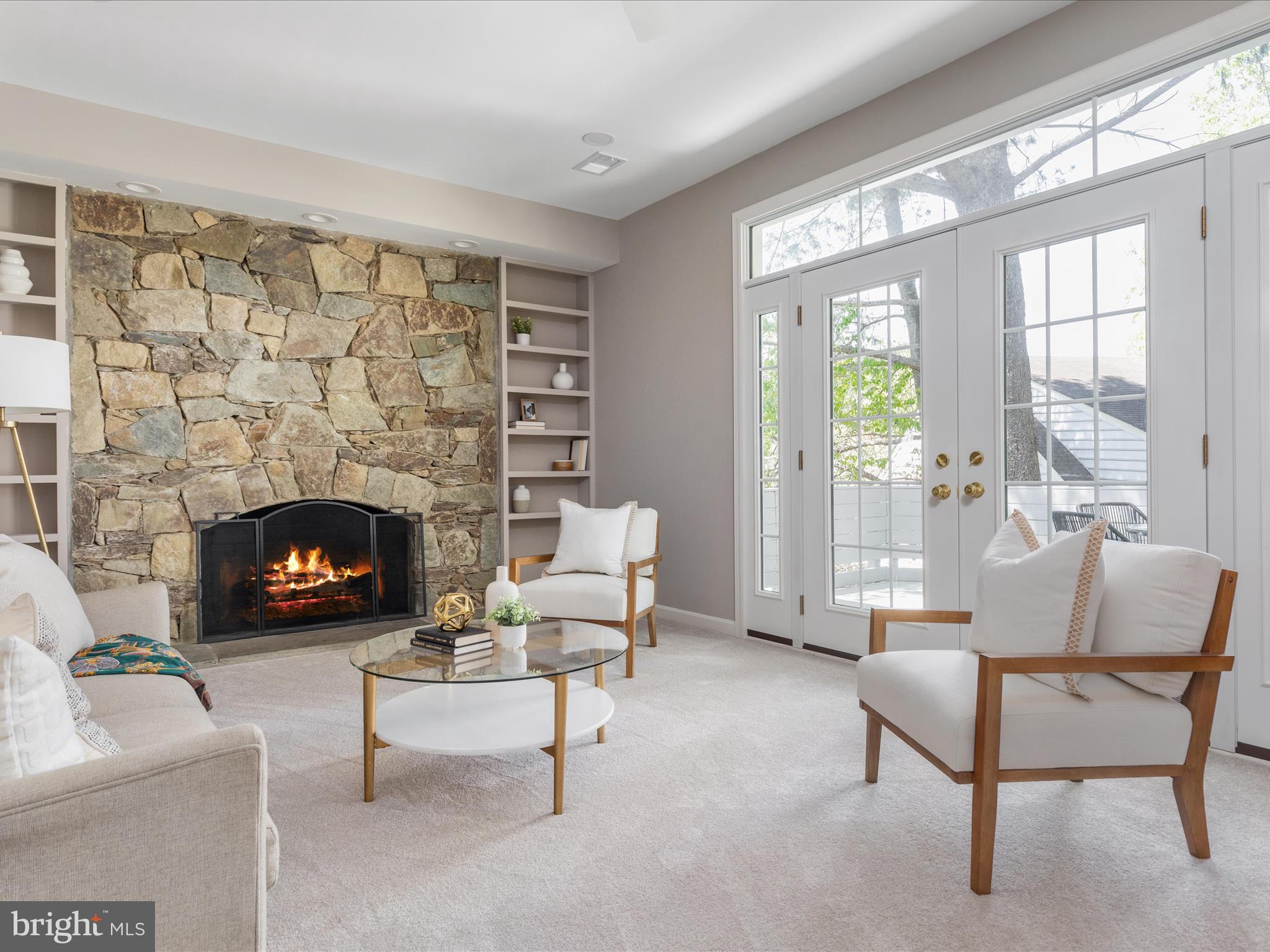6054 WOODEDGE COURT