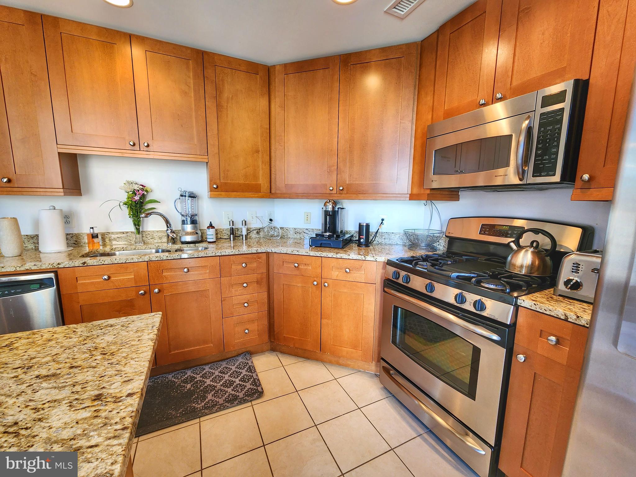 11990 MARKET STREET 1011