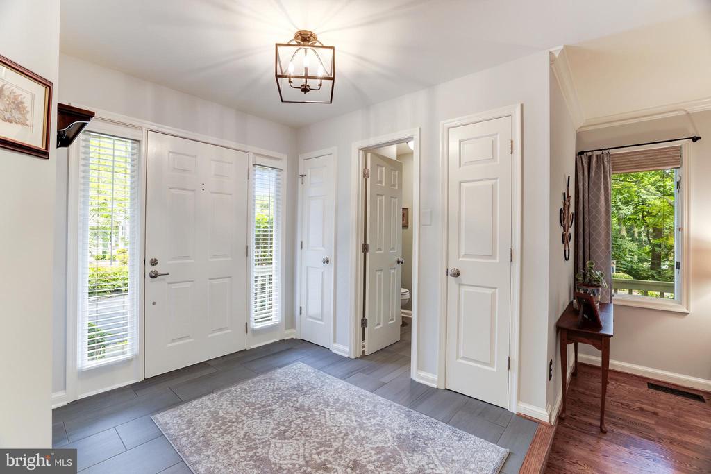 1591 REGATTA LANE