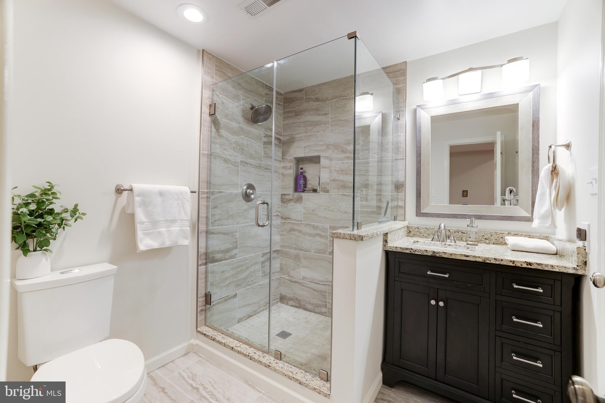 1591 REGATTA LANE