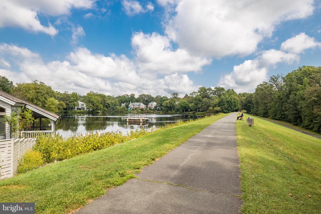 1591 REGATTA LANE