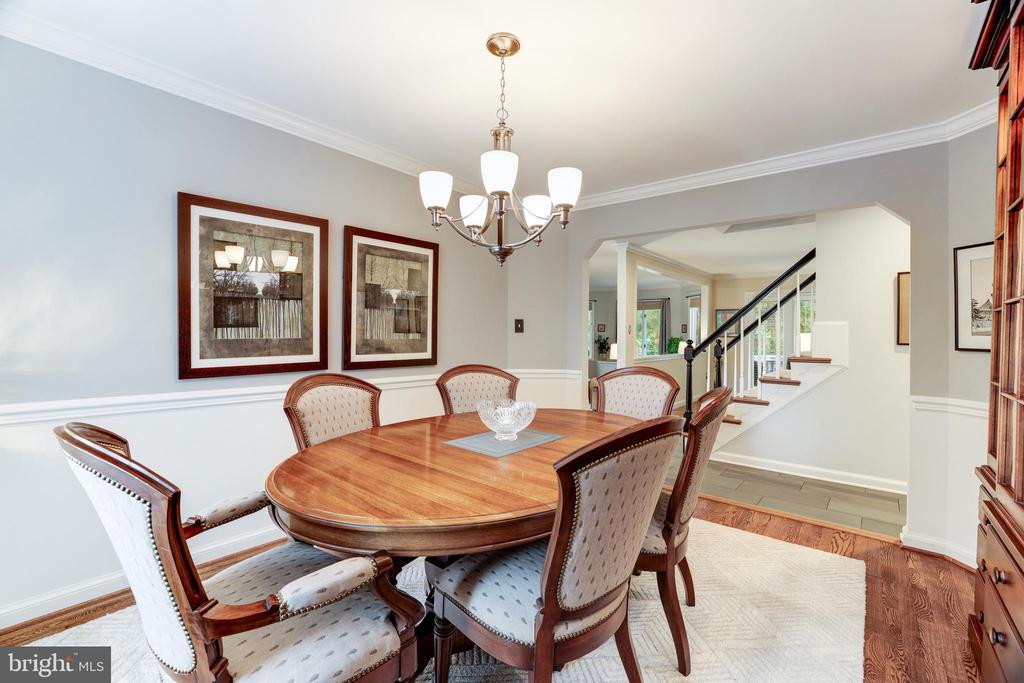 1591 REGATTA LANE