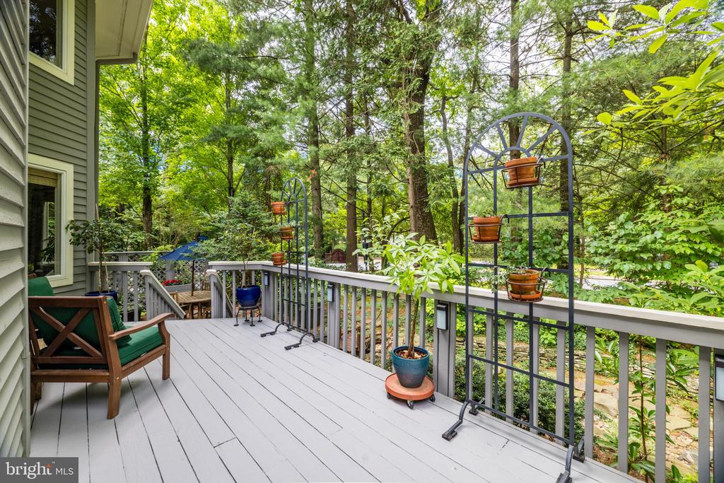 1591 REGATTA LANE