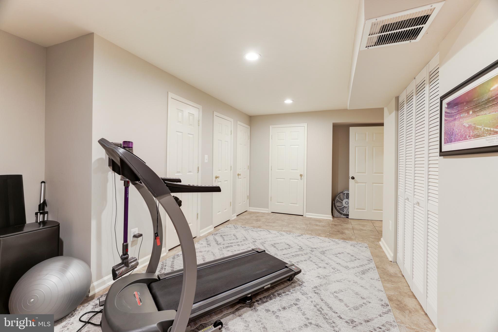 1591 REGATTA LANE