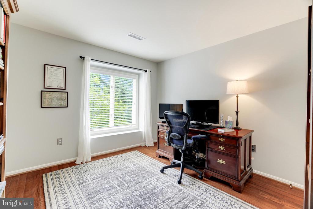 1591 REGATTA LANE