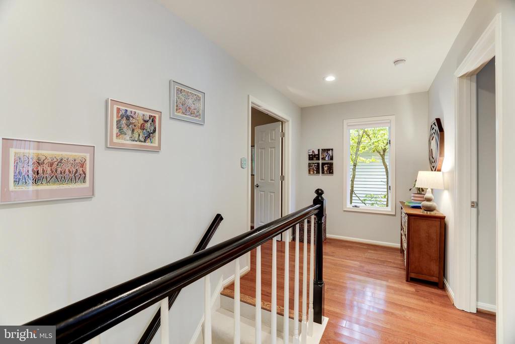 1591 REGATTA LANE