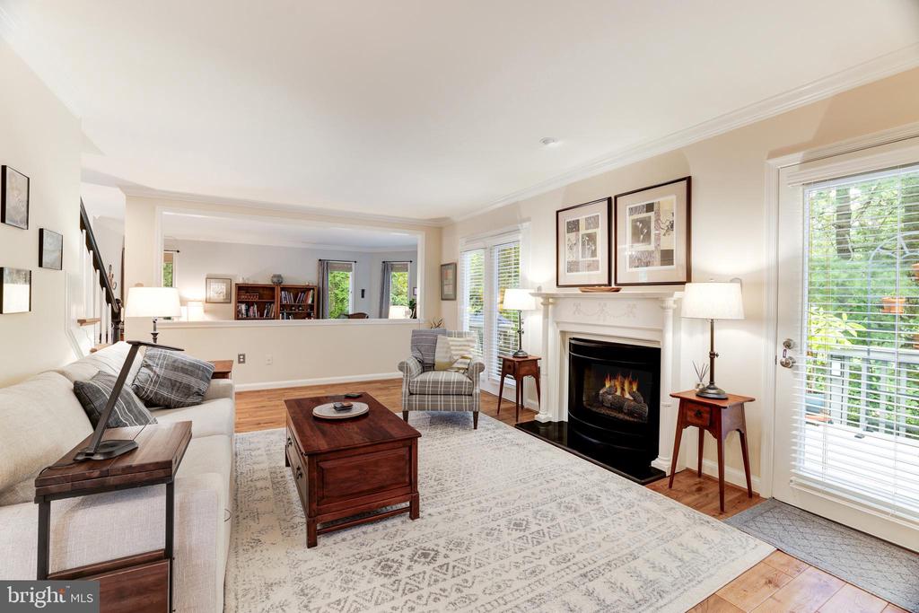 1591 REGATTA LANE