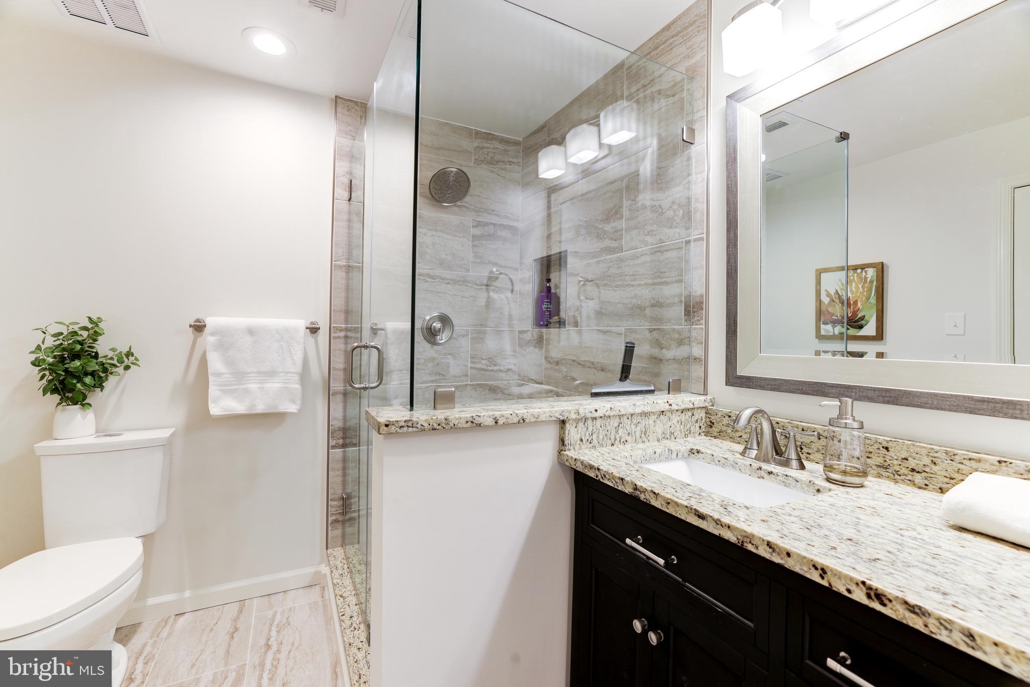 1591 REGATTA LANE