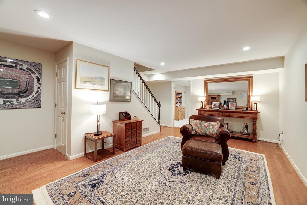 1591 REGATTA LANE