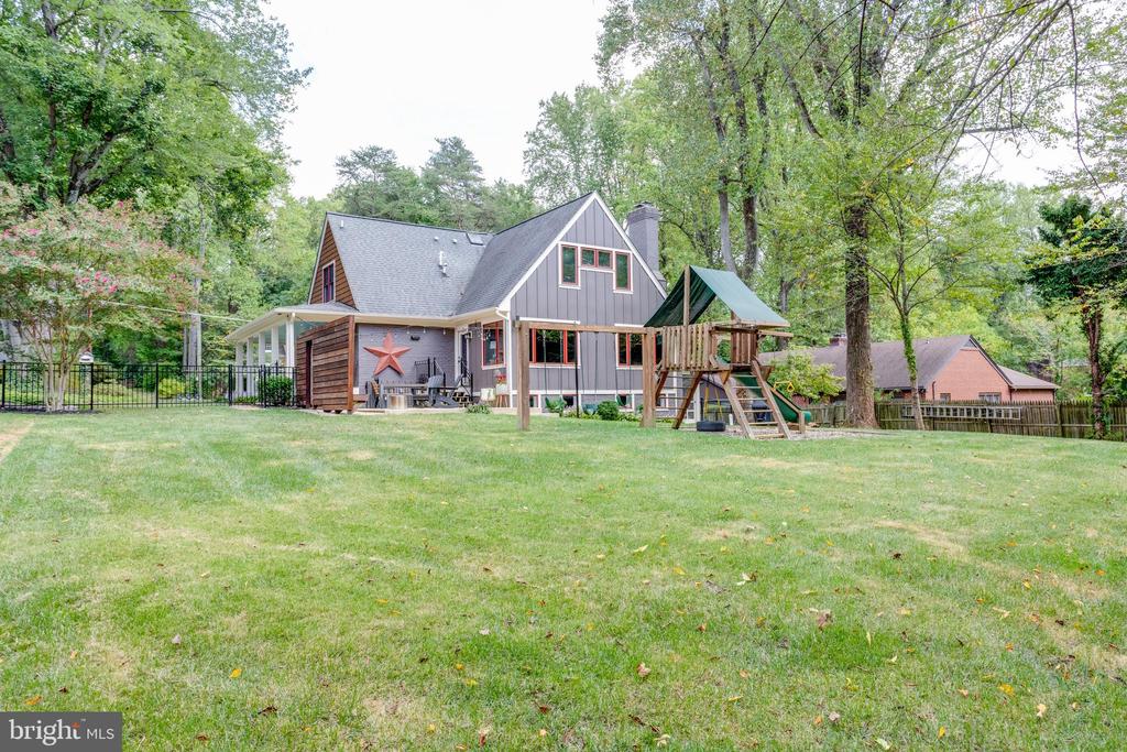 3912 MILLCREEK DRIVE