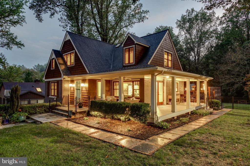 3912 MILLCREEK DRIVE